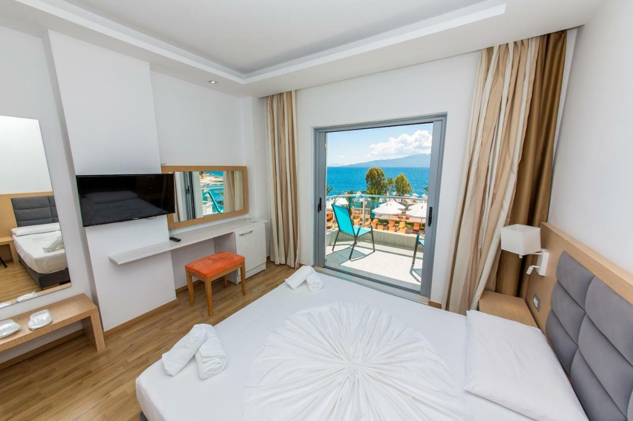 Hotel Saranda Palace Esterno foto